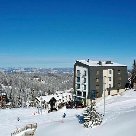 Aparthotel Rajska Jahorina Exteriör bild