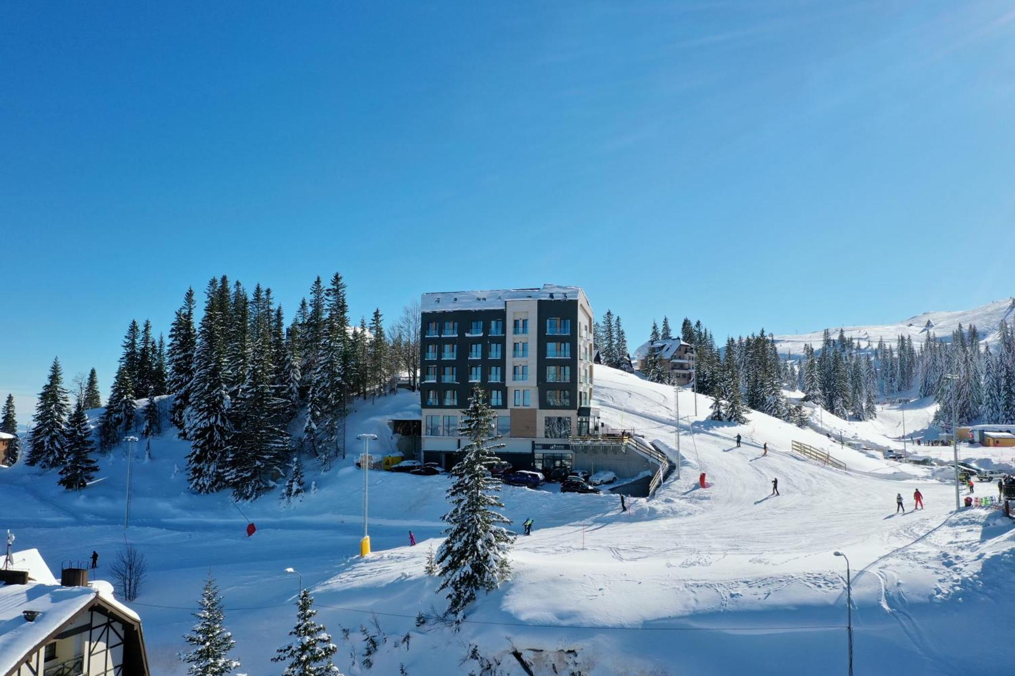 Aparthotel Rajska Jahorina Exteriör bild