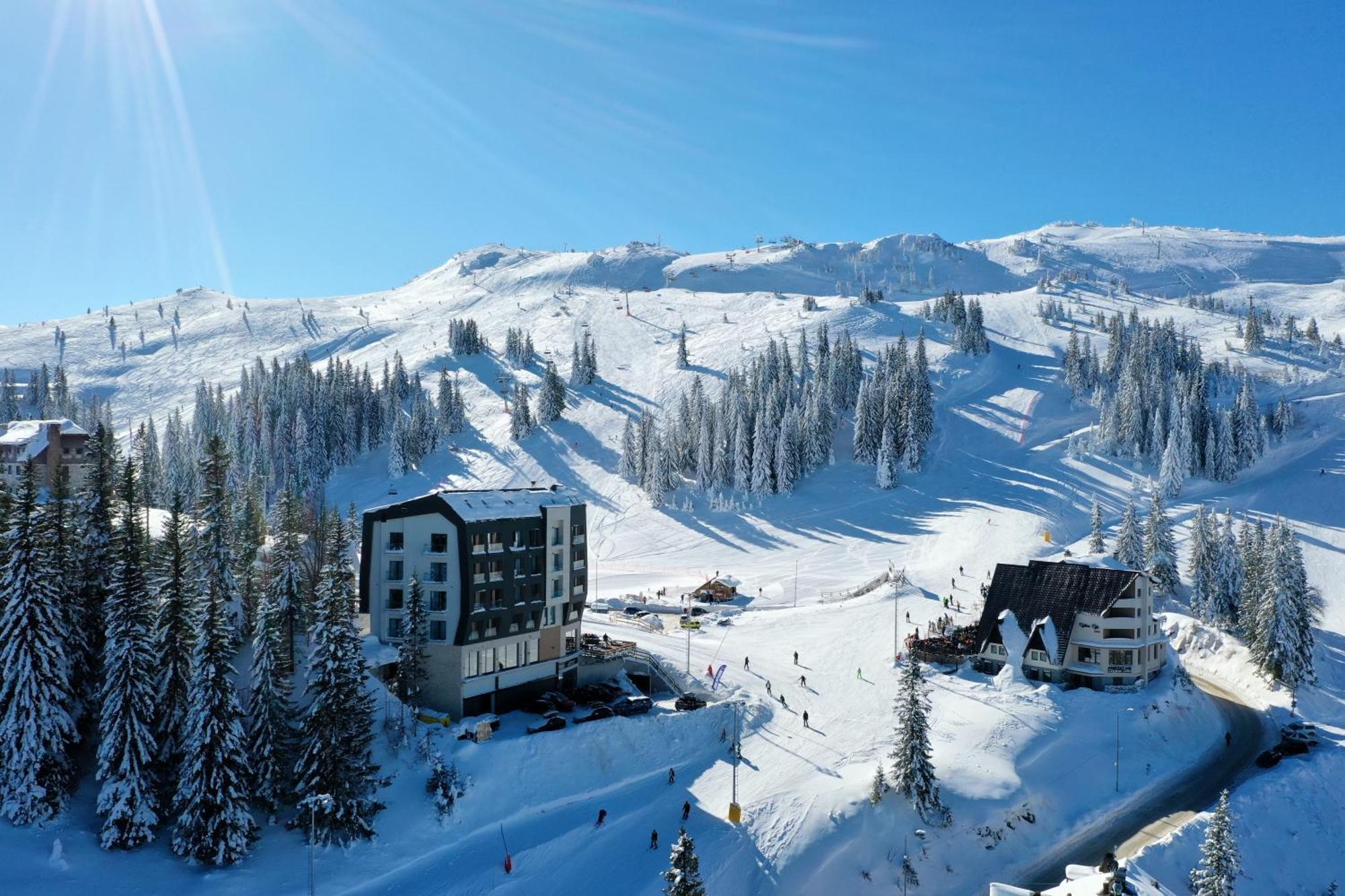 Aparthotel Rajska Jahorina Exteriör bild