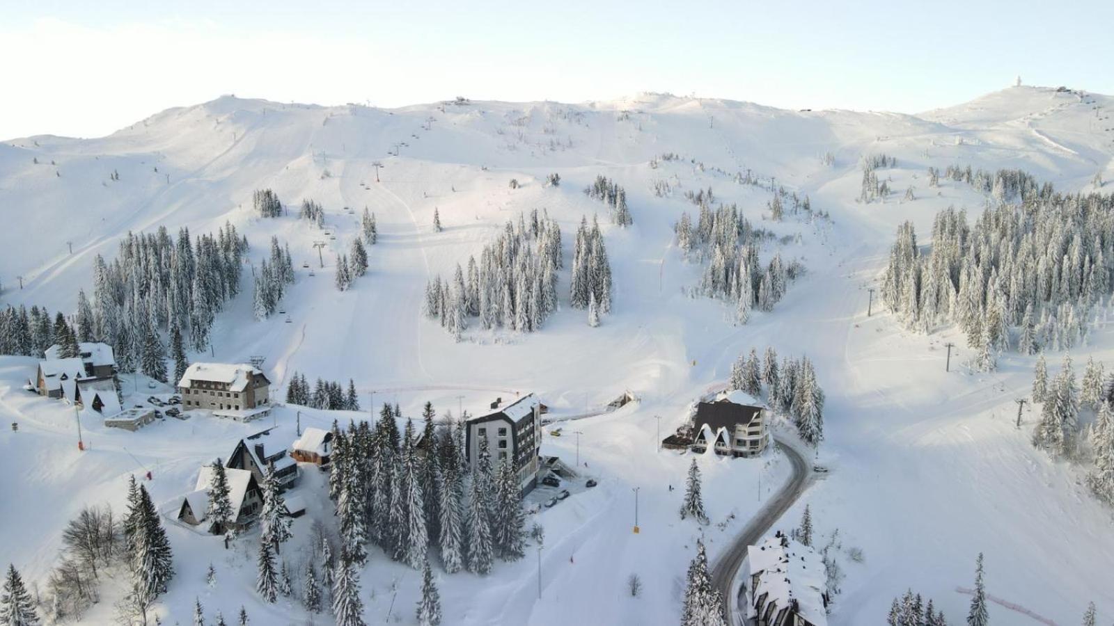 Aparthotel Rajska Jahorina Exteriör bild