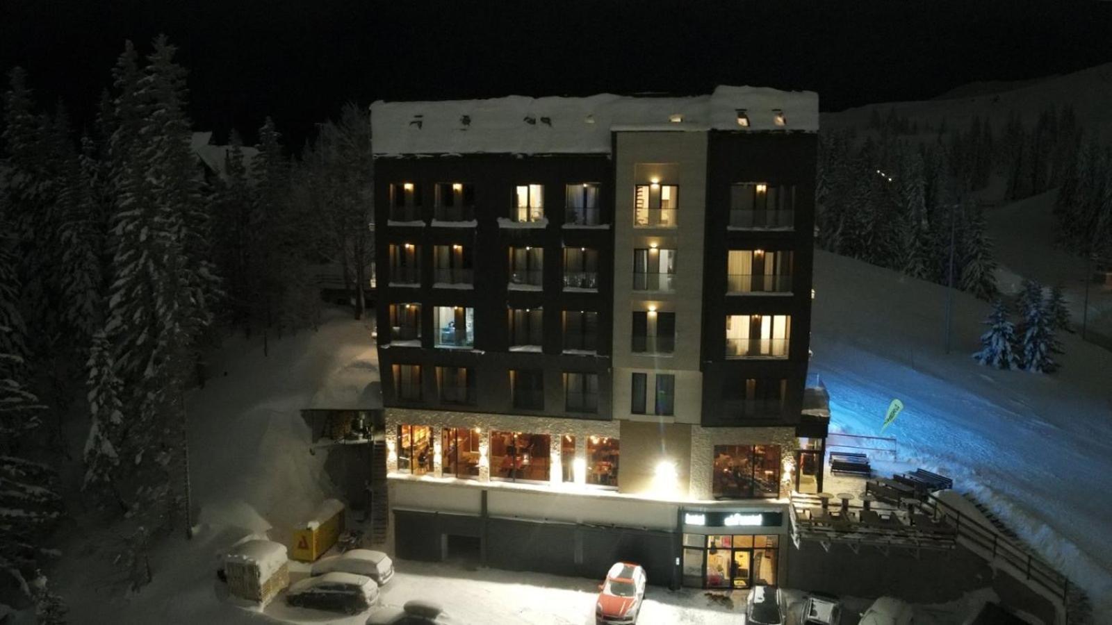 Aparthotel Rajska Jahorina Exteriör bild