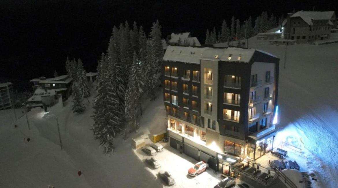 Aparthotel Rajska Jahorina Exteriör bild