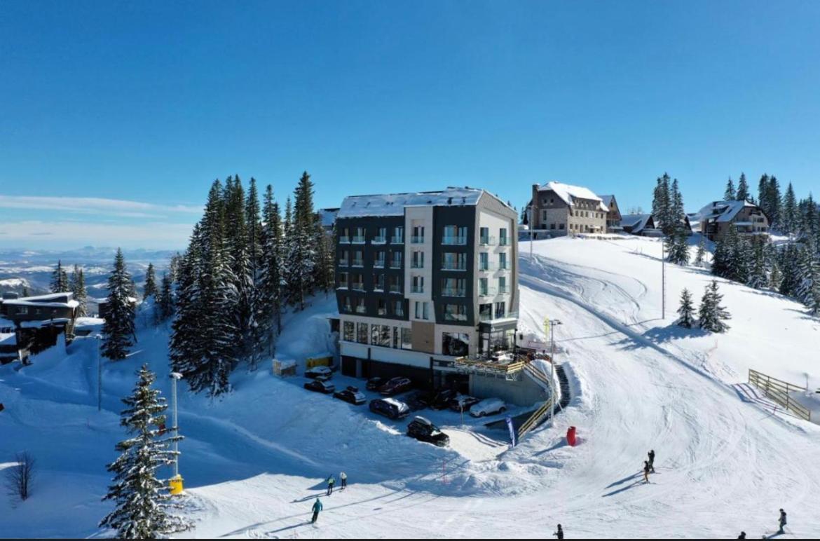 Aparthotel Rajska Jahorina Exteriör bild