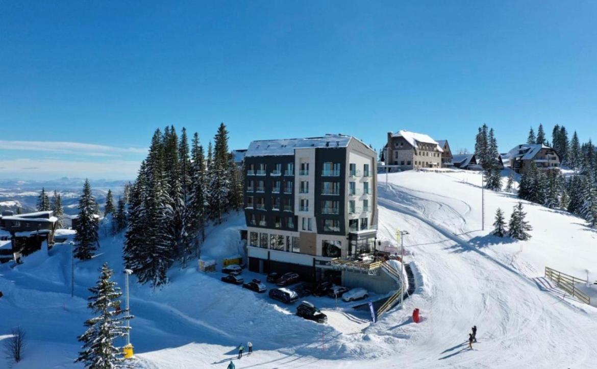 Aparthotel Rajska Jahorina Exteriör bild